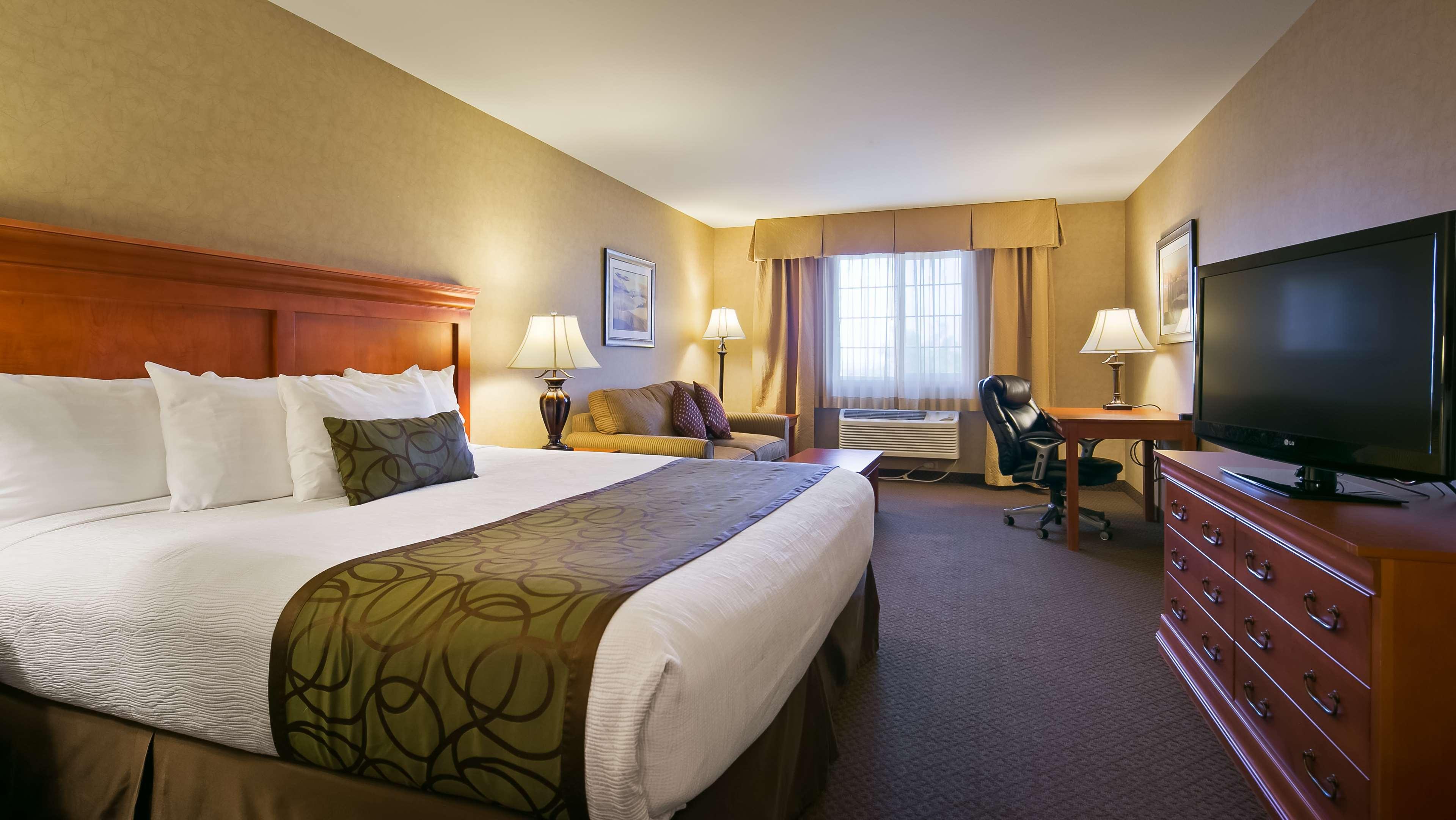 Best Western Plus Kennewick Inn Exterior photo